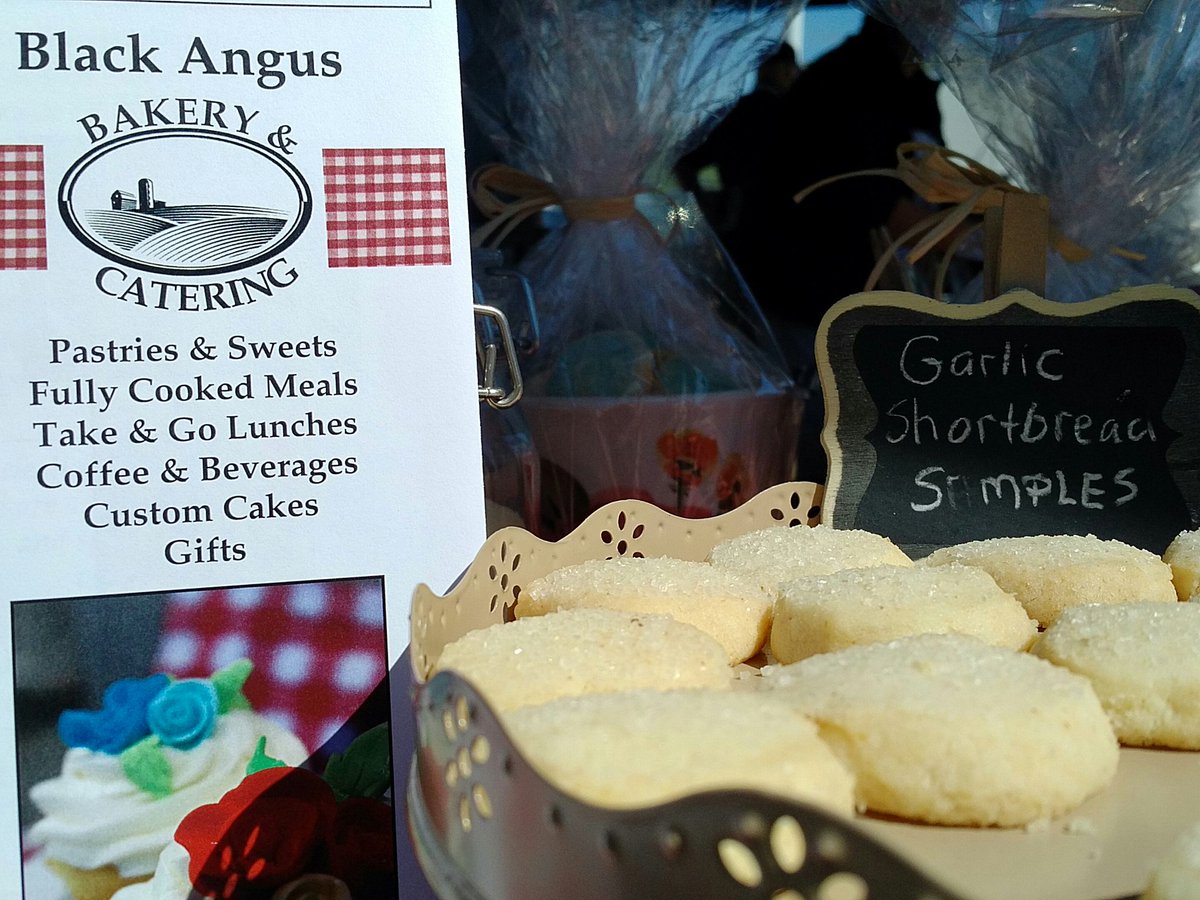 StratfordON's tweet photo. Garlic Shortbread? The local shortbread experts @BlackAngusResta take @GarlicStratford very seriously! Yum!! https://t.co/xaEKTNZOEu