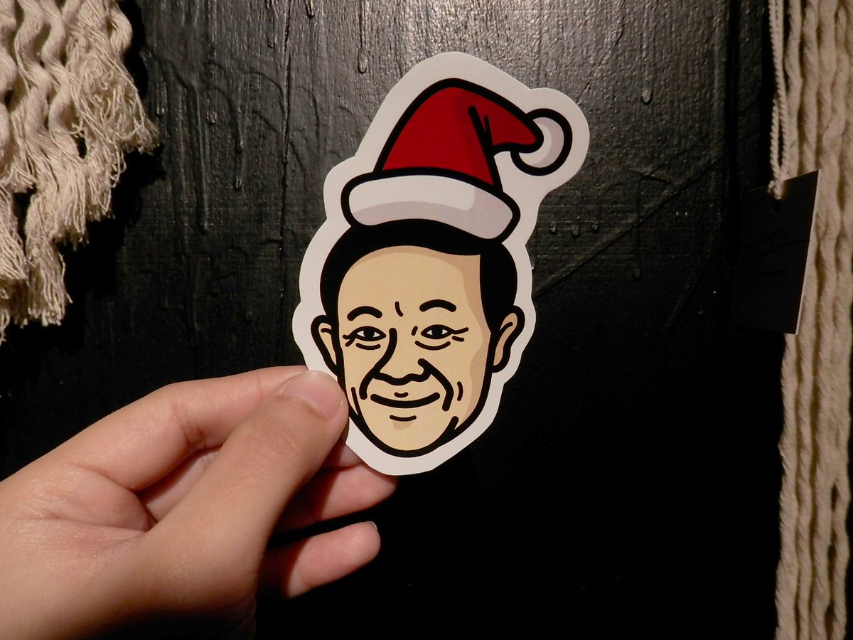 littlemsprinter's tweet photo. Jose Mari Chan-ta Clause and Jose Mari Chan-ce the Rapper

#josemarichan #bermonths #christmas #memes #artph #cubaox #cubaoexpo #wekendoit https://t.co/bSiZVkytfE