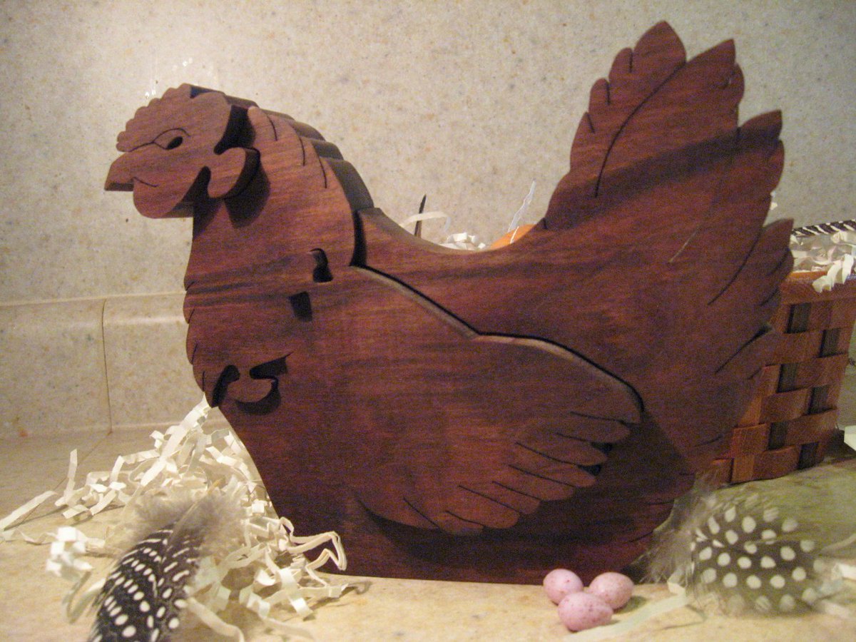 teaberry2011's tweet photo. wooden hen puzzle https://t.co/3h5qIZgtWQ #Etsy #Teaberrywoodproducts #WalnutChicken https://t.co/xgPXAQYGKg