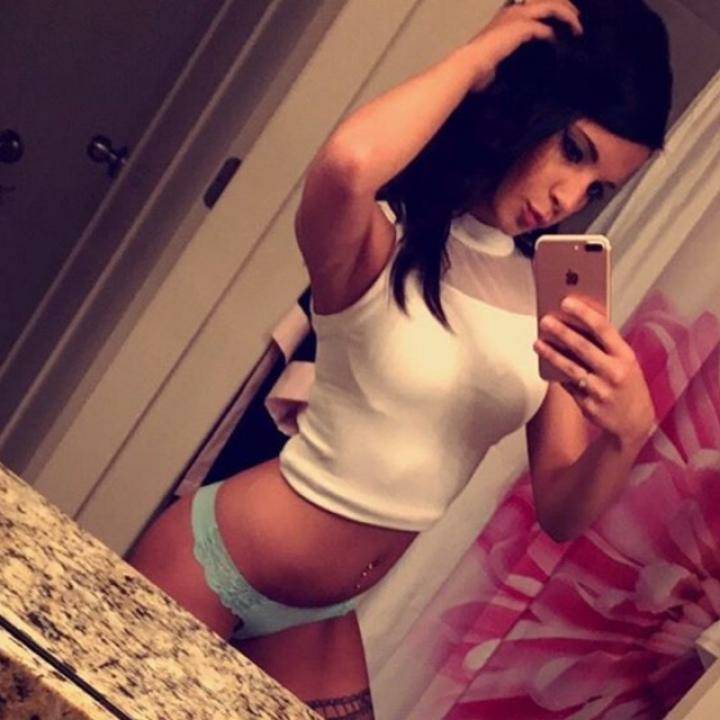 raiderd1970's tweet photo. 🙌 YASSS It's time for a great show sydnee slay:turnup 
https://t.co/FlEvUw1ofs https://t.co/nxQQqFndrG