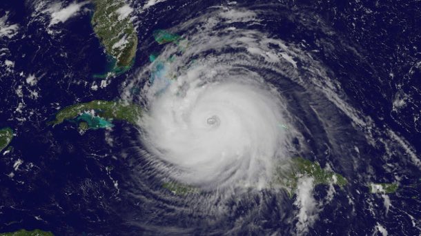 DjTheXWorld's tweet photo. #pray for the people and families
in the Caribbean, Cuba and the USA! 🙏🏻
#irma #florida #usa #stmartin #cuba #FloridaKeys #FloridaStrong https://t.co/bWyH2n1w9v