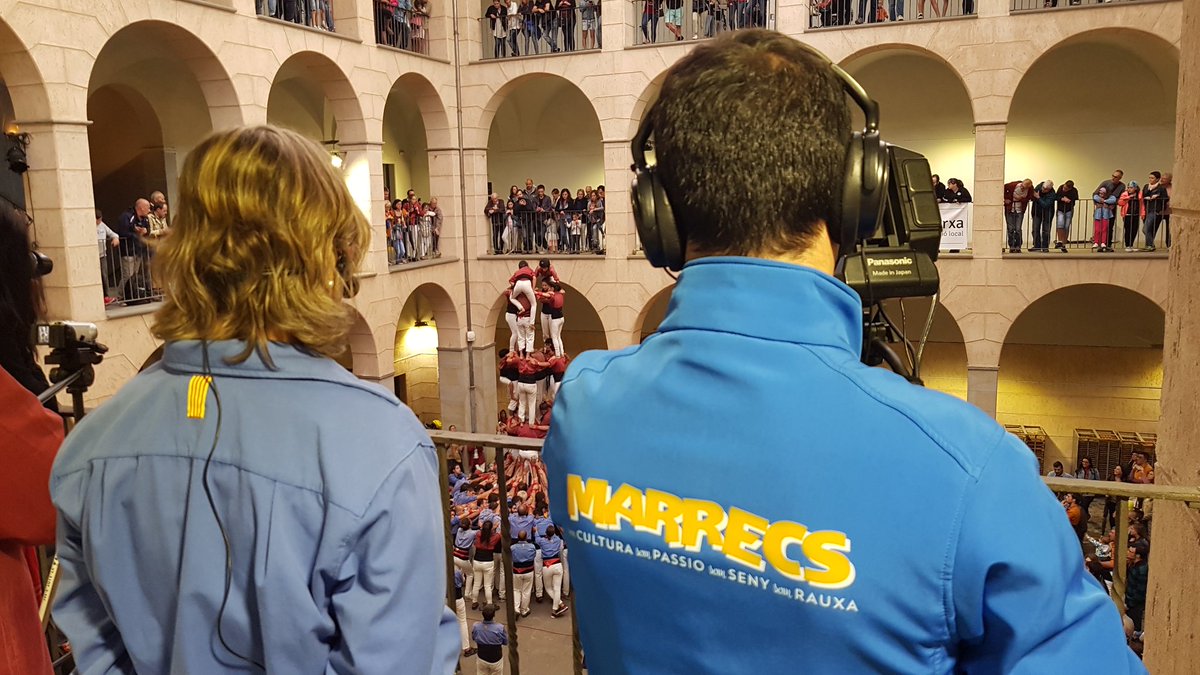 CanalMarrec's tweet photo. Comentaris avui a càrreg de la @rosaguellp i a la càmera en @jordibuisan #FdT17 @Marrecs @XerricsOlot @SagalsdOsona https://t.co/wcU5pfCdkI https://t.co/HOBfbyLSYT