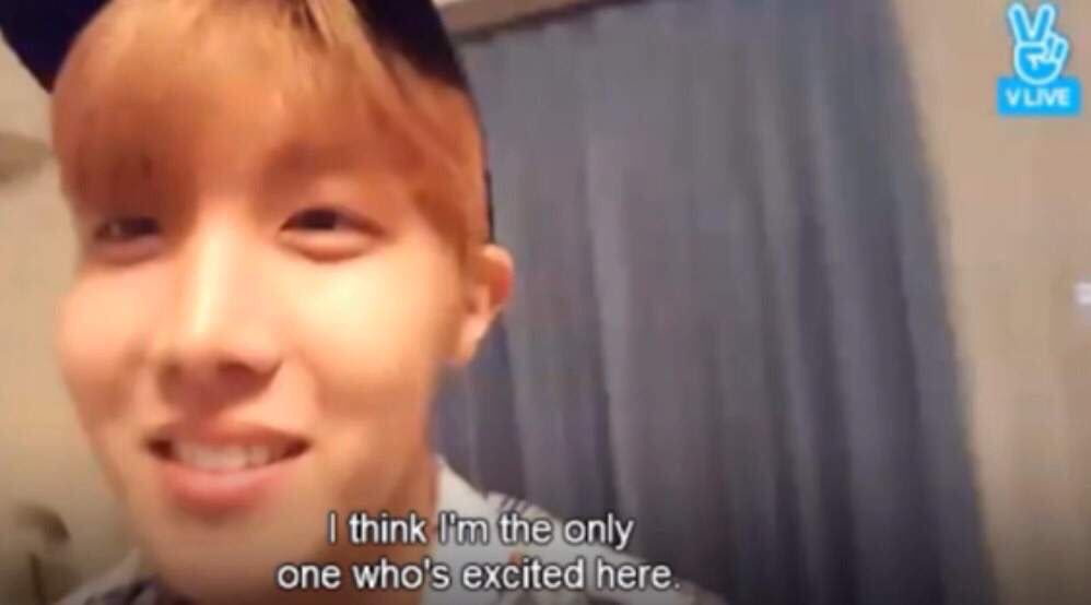 Jk0613Jeon's tweet photo. i really hope he knows that we love him and that he'll have the courage to do solo vlive again https://t.co/lcN7arOwgt