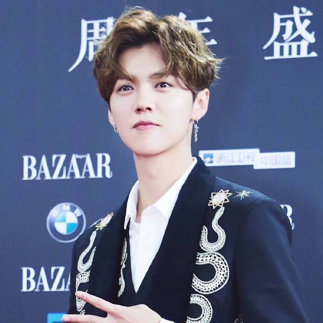 7___luhan_m's tweet photo. 😏😏😏 https://t.co/A8b0NWLzVV