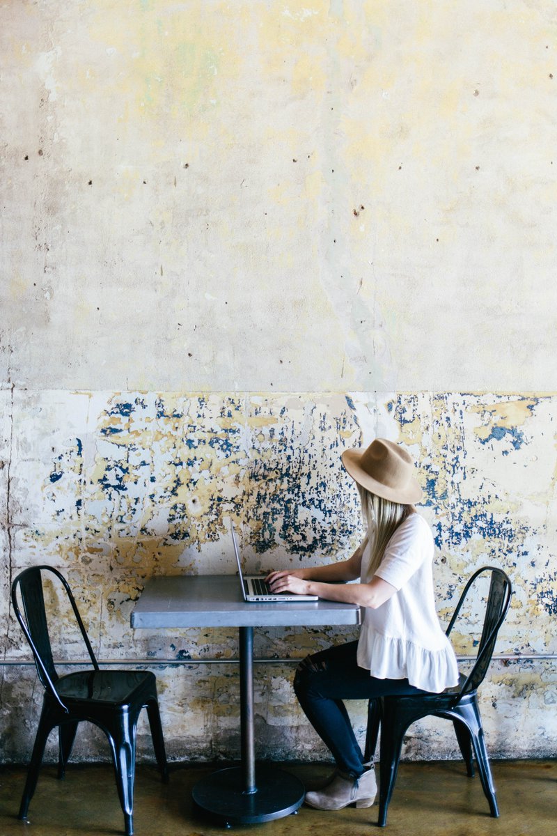 sophistigal's tweet photo. 15 Niche Job Boards You Should Know About by @TarynKristineCo >>>  https://t.co/iN7l9krjPL #careeradvice https://t.co/6WJoyhFnwp
