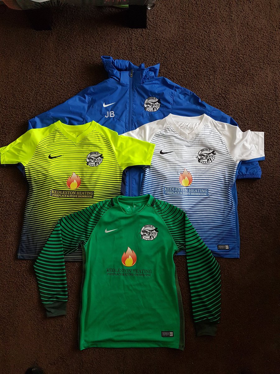 SheltonFc1's tweet photo. Home or away sun or rain Shelton fc are ready @KedHeating @DerbyDG @DiscountFK thanks for your support and hard work https://t.co/aLS2V3SYbr