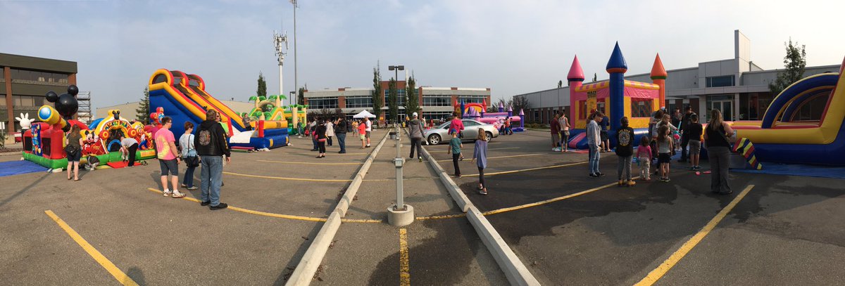 NOWIced_Tee's tweet photo. Come visit us at the #NOWcarnival happening RIGHT NOW in our parking lot! 9894 42nd Ave! #NOWfamily #NOWtrucksicle https://t.co/tcz1wi8uAE