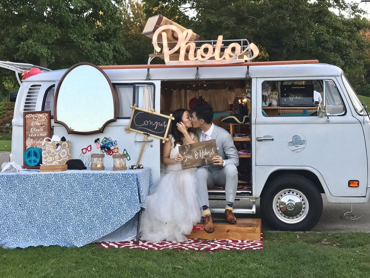 fesiukfilms's tweet photo. What a fun, stunning Boho #Wedding we filmed yesterday! RT #WEDDINGPHOTOGRAPHY #weddinghour #brides #DestinationWeddings #fesiukfilms #RI https://t.co/kvN0Hx7cj5