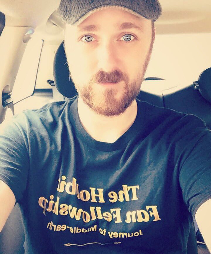 KyleBPedley's tweet photo. Off to @Sarehole_Mill where I shot part of my winning #HobbitFanContest video for #MiddleEarthFestival 2017! Repping the @HFanFellowship ❤️ https://t.co/SNwmJH6jkS