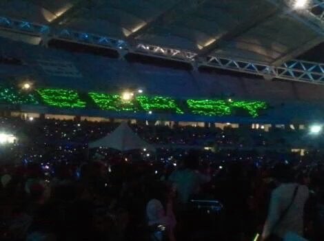 chiamin_'s tweet photo. BEAST orHIGHLIGHT we are still together 💛💡 #하이라이트 #라이트분들 #HIGHLIGHT #Lights https://t.co/Yt6SFOiTxw