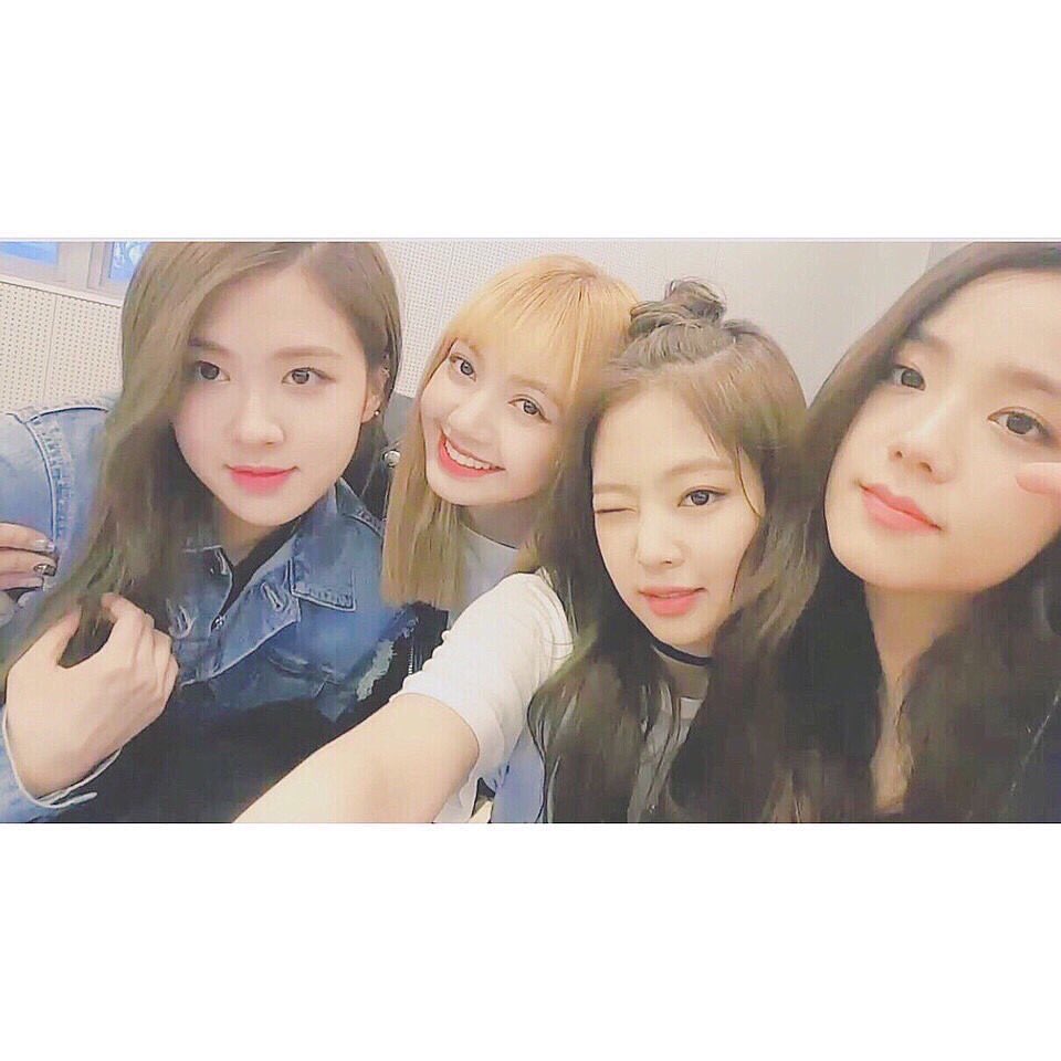 _JENNIE_BLINK__'s tweet photo. 新垢🌙
 
🐰ジェニちゃんよりall
🌷02line

#블랙핑크 #BLACKPINK好きな人と猛烈に絡みたいのでこれを見た人はRTしてください
#BLACKPINKが好きな人と繋がりたい #BLINKと繋がりたい #RTした人全員フォローする 

フォロバお願いします！！💌 https://t.co/DEBd2Zvmhg