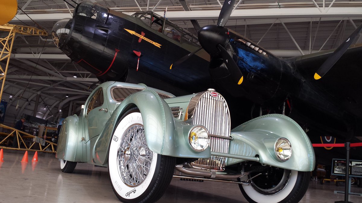 BraedenMcCall's tweet photo. Classic cars at @CWHM #museummorning #classiccars https://t.co/gYY6Ncv7JE