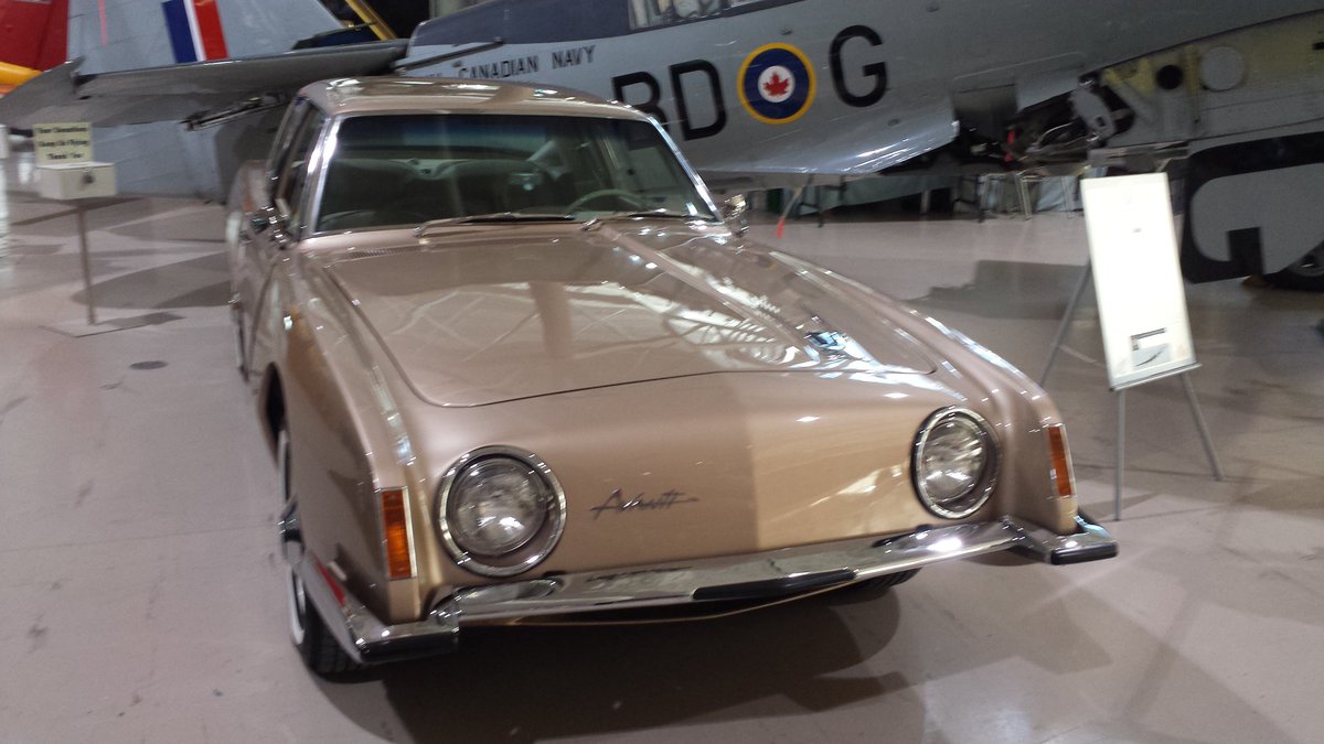 BraedenMcCall's tweet photo. Classic cars at @CWHM #museummorning #classiccars https://t.co/gYY6Ncv7JE