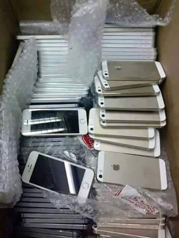 iPhone8OfficiaI's tweet image. Get a chance to win a iPhone! Things to do? 1) #retweet this 2) #follow me @iPhone8OfficiaI #giveaway #free #iPhone