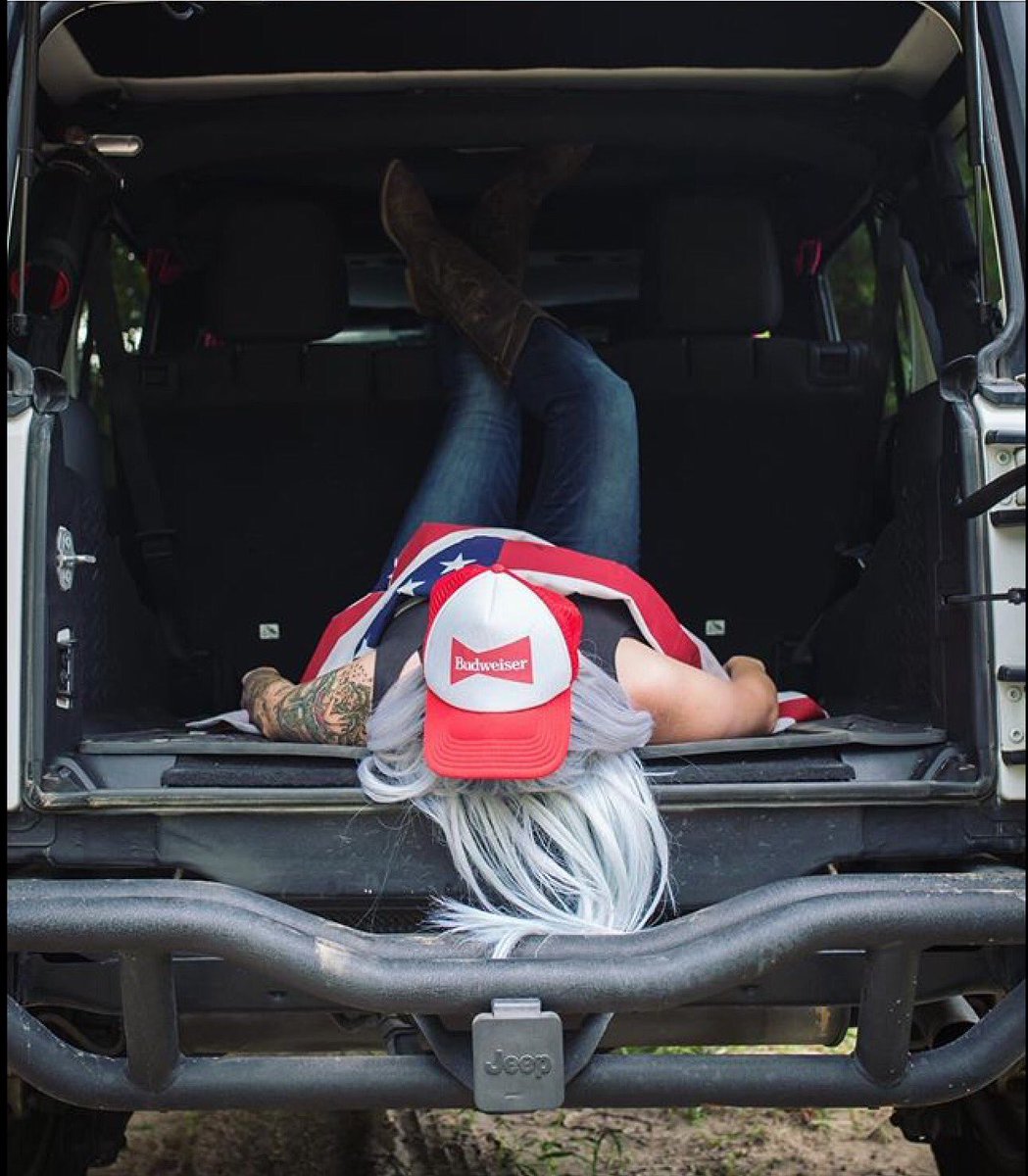 Saturday, we finally meet again. #BigSnatchOffroad #JeepAdventures #FinallyTheWeekend #JeepBeerAndFootball #BSOR 
 
📸: <a href="/baphotog/">Ben Atkinson | Photographer</a>