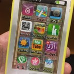 流行を取り入れている？自分が知っているさくらんぼ餅と違う!