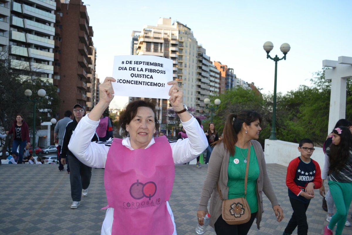 DeporteMuniCba's tweet photo. Nos unimos a @CordobaFq para recorrer las escalinatas del Parque Sarmiento en la lucha contra la #FibrosisQuistica. ¡Excelente jornada! https://t.co/mYYwvK9Iy6
