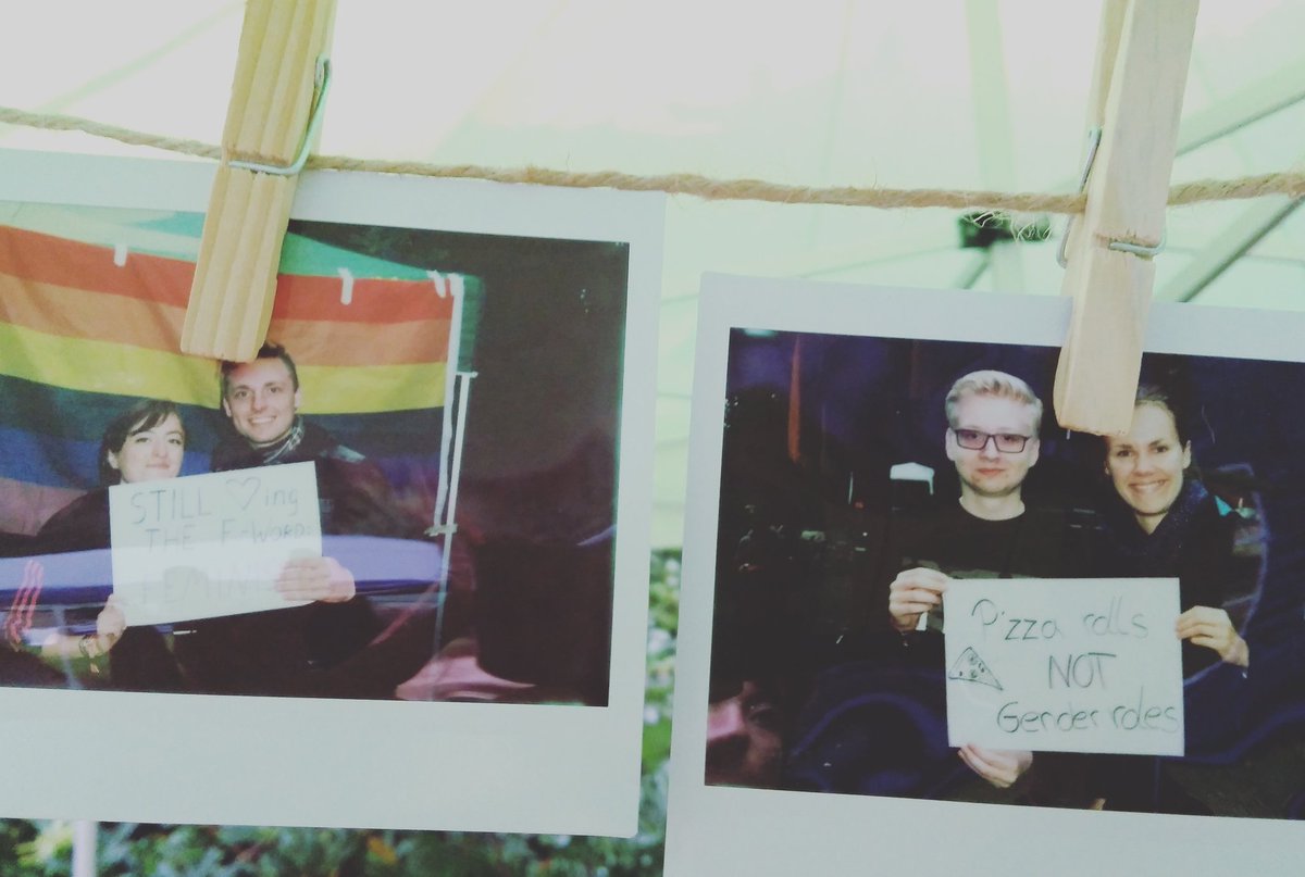 gj_sachsen's tweet photo. Wir sind heut auf dem Stains in the Sun V Festival! 
Hier gibt's schicke Polaroidfotos ;) 
#stainsinthesunV #stilllovinfeminism #weltändern https://t.co/BAwlPfADcK