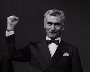 barisatay's tweet photo. Kazanacağız, mutlaka kazanacağız! #YılmazGüney https://t.co/2eKTwtSvn9