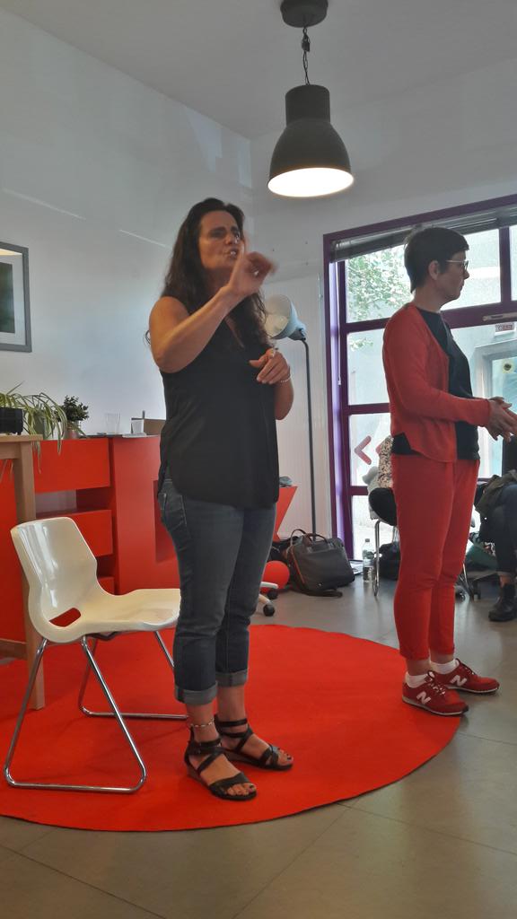 TEDxLaRochelle's tweet photo. Les coach sont au travail pour ce #weekendcoaching avec nos futurs intervenants... avec cette année une traduction en #LSF
#TEDxLR2017 #TEDx https://t.co/DqmVQcSS4U