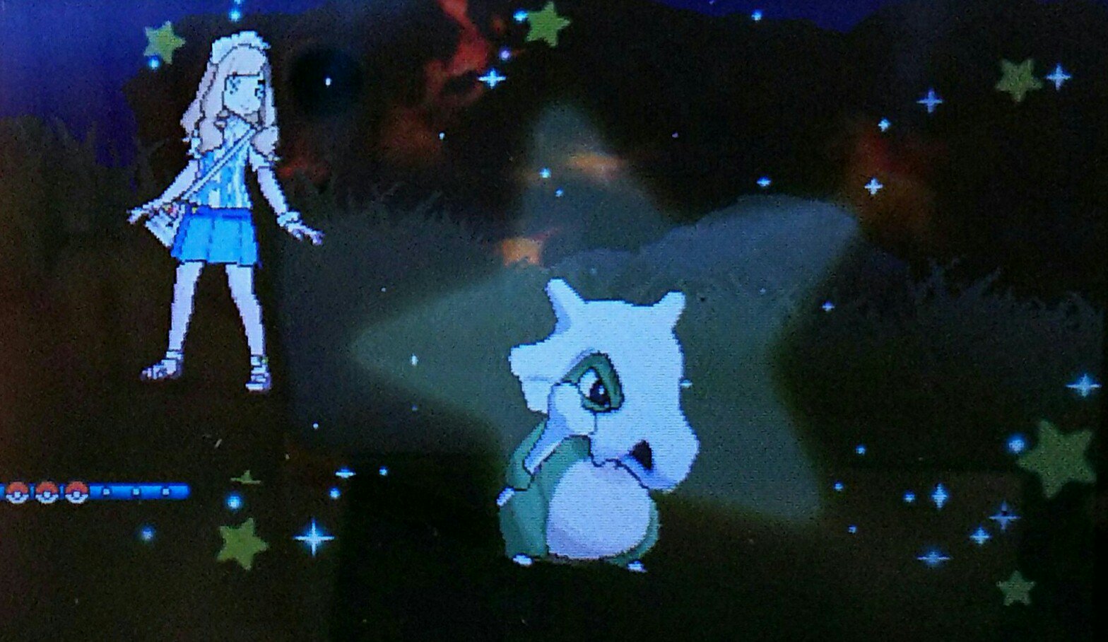 炎龍 Enryu キラーン アローラのカラカラは夜とムンボが良く似合う 来週は進化編 色違いアローラガラガラの予定です 現在の国際孵化は孵化数が少ない子で あっという間に0個近くまで割れたかな T Co Ipouya2pca Twitter