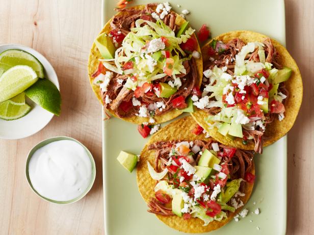 bartendo_'s tweet photo. All the Ways to Use Your Slow Cooker this Fall https://t.co/OpeIbY5VT6 https://t.co/bxz0zYMcJ0