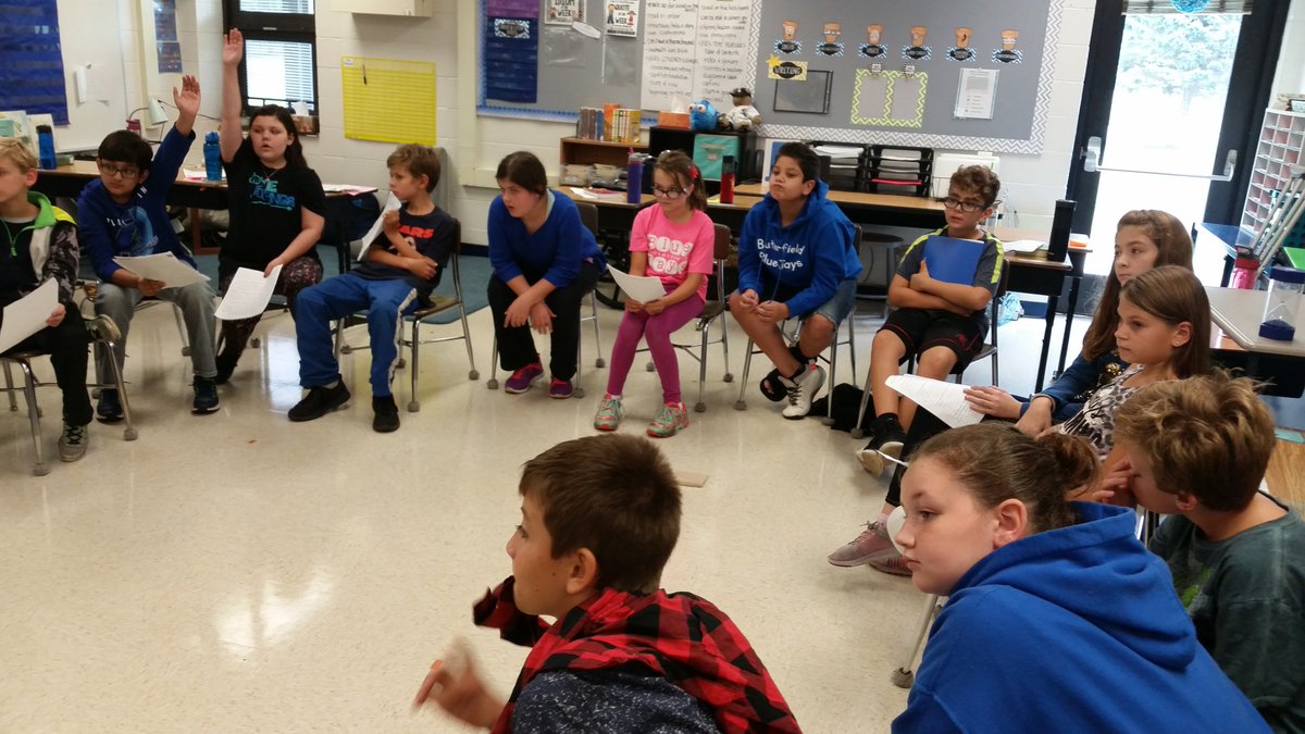 mrsjensensclass's tweet photo. Our first Socratic Seminar was a success! #BFbluejays #WeAre44 https://t.co/JxvqFU4713