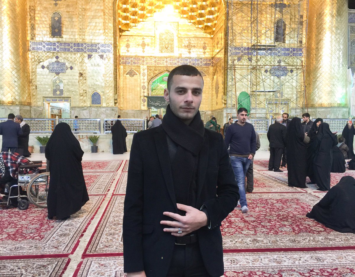 قال  رسول الله (صلى الله عليه وآله) (((من كنت مولاه فعلي مولاه )))
كل عام وانتم على ولاية اميرالمؤمنين
(علية السلام )