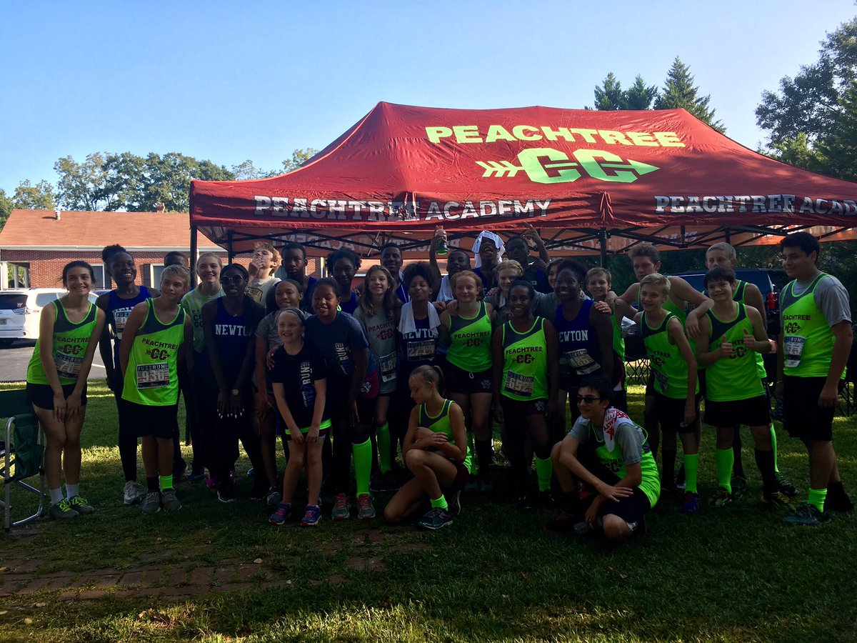 newton_xc's tweet photo. Huge thanks to @ptreeacademy Cross Country for hosting us for the #FuzzRun17 https://t.co/guC2yAuxh2