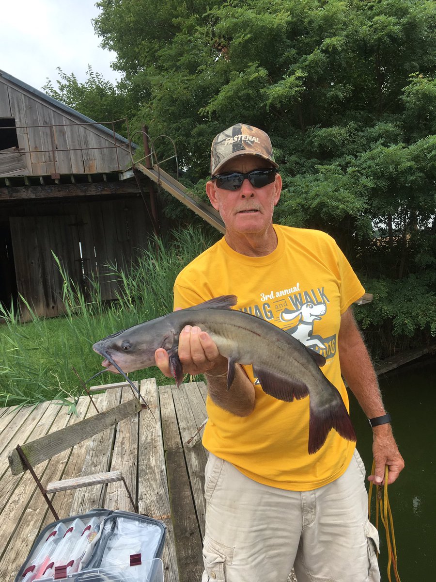 FitzmorrisLarry's tweet photo. My buddy does some great fishing! https://t.co/rrQ3t4dvDk