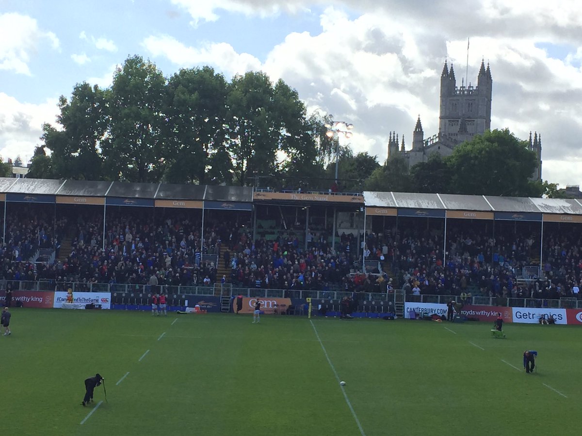 PaulQSynaptic_S's tweet photo. What's happening? Bath are only 14-0 up at halftime, that's all! @Synaptic_S on tour #COYB https://t.co/If2Zuoymmg