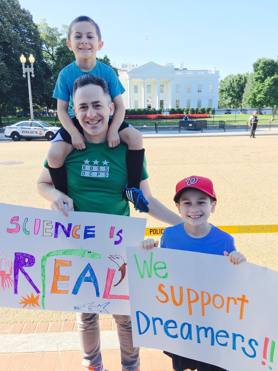 JasonKamras's tweet photo. Family outing this morning! #DefendDACA #DefendDREAMers #ClimateChange https://t.co/5fWbIPxAtT