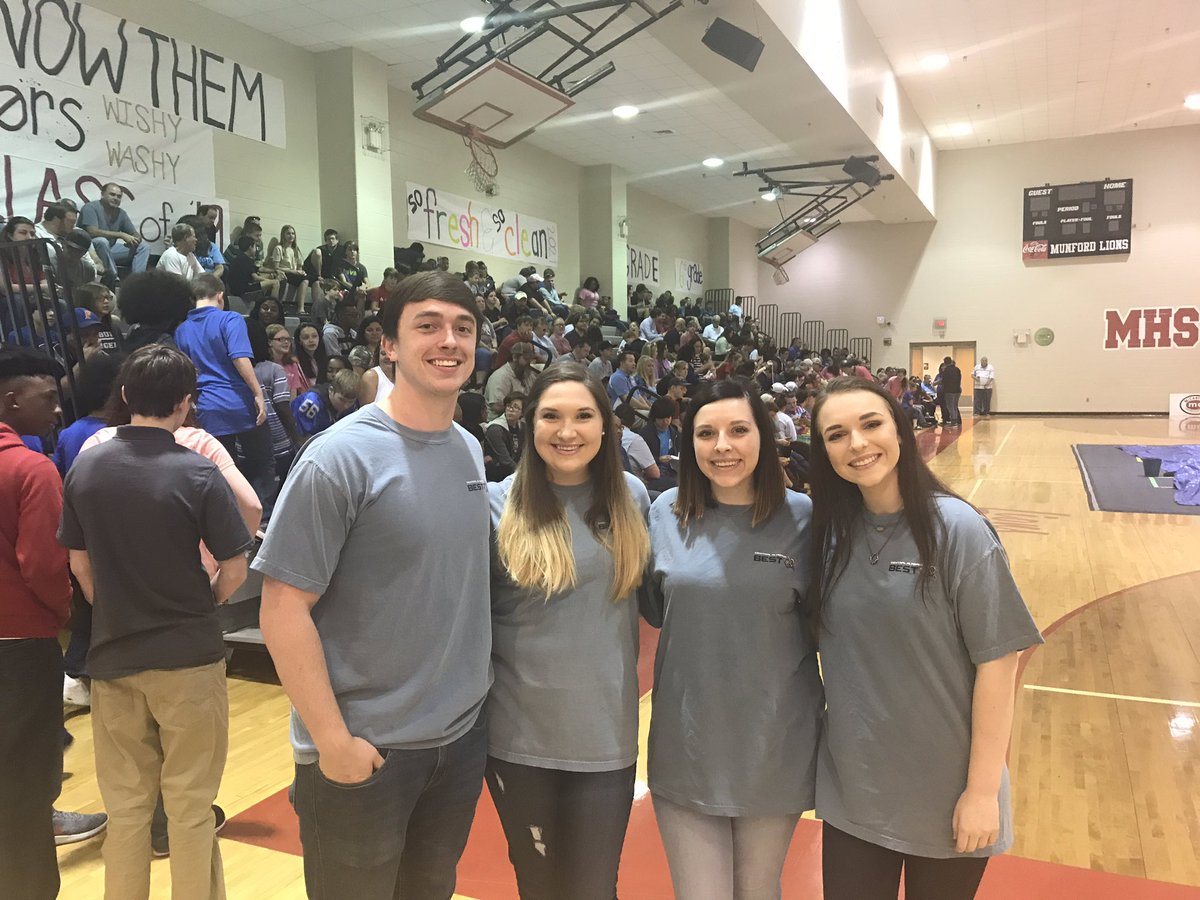 youngedu's tweet photo. CACC Ambassadors and 4 of Munford's finest!!

@CentralAlabama1
#bestrobotics https://t.co/fIG2AwhOji