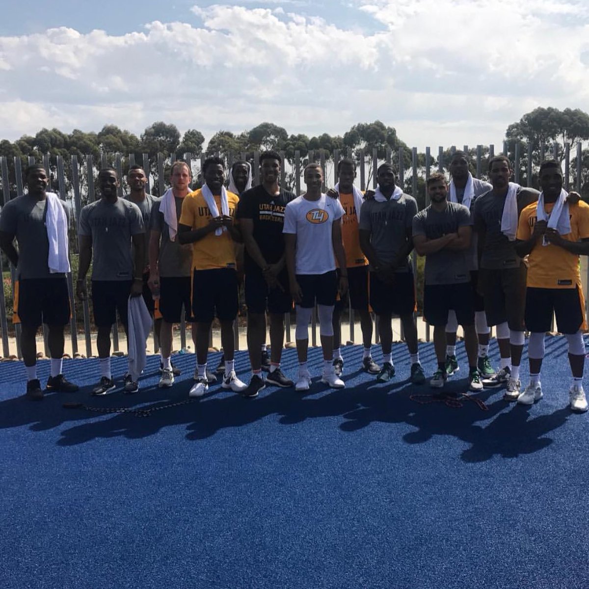 Awesome week of work in Cali! 💪💪 https://t.co/1I2O9wt0Dv