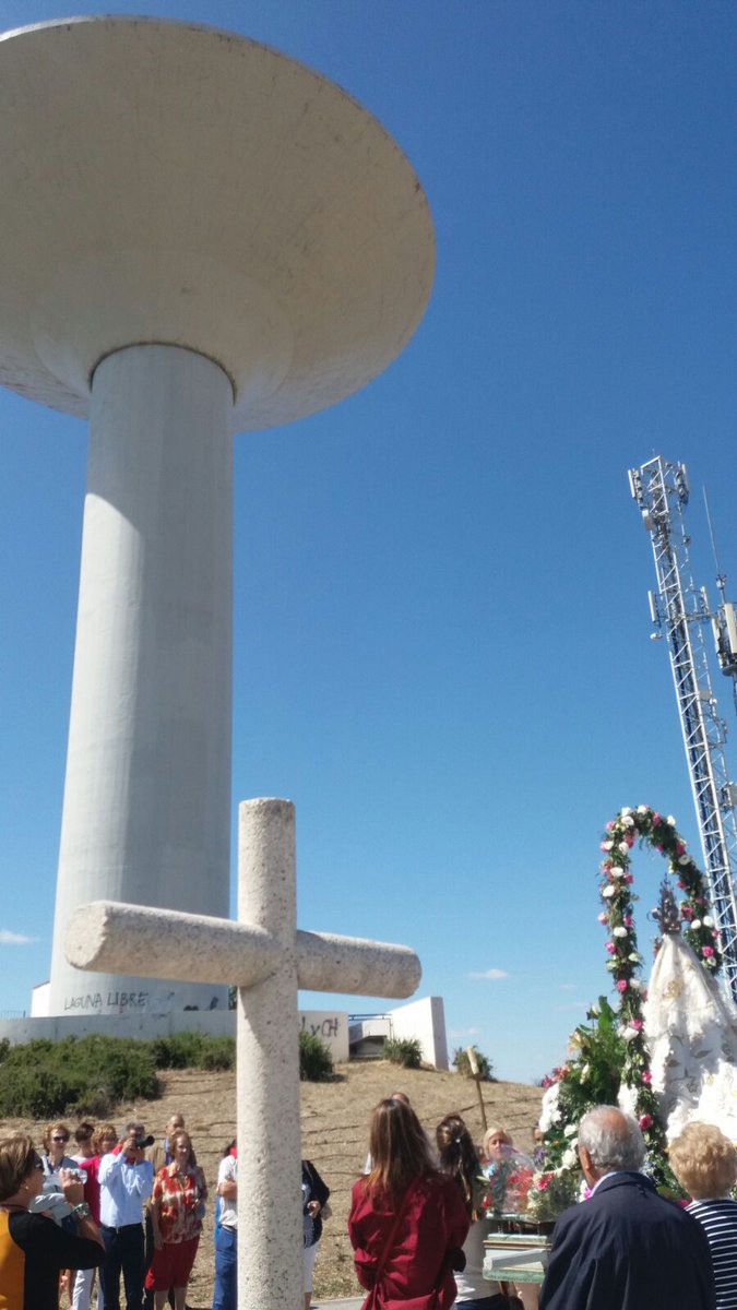 Tocando con Los Villas en la romeria de Laguna de Duero!
#FolkloreCastellano <a href="/Dip_Va/">Diputación de Valladolid</a>