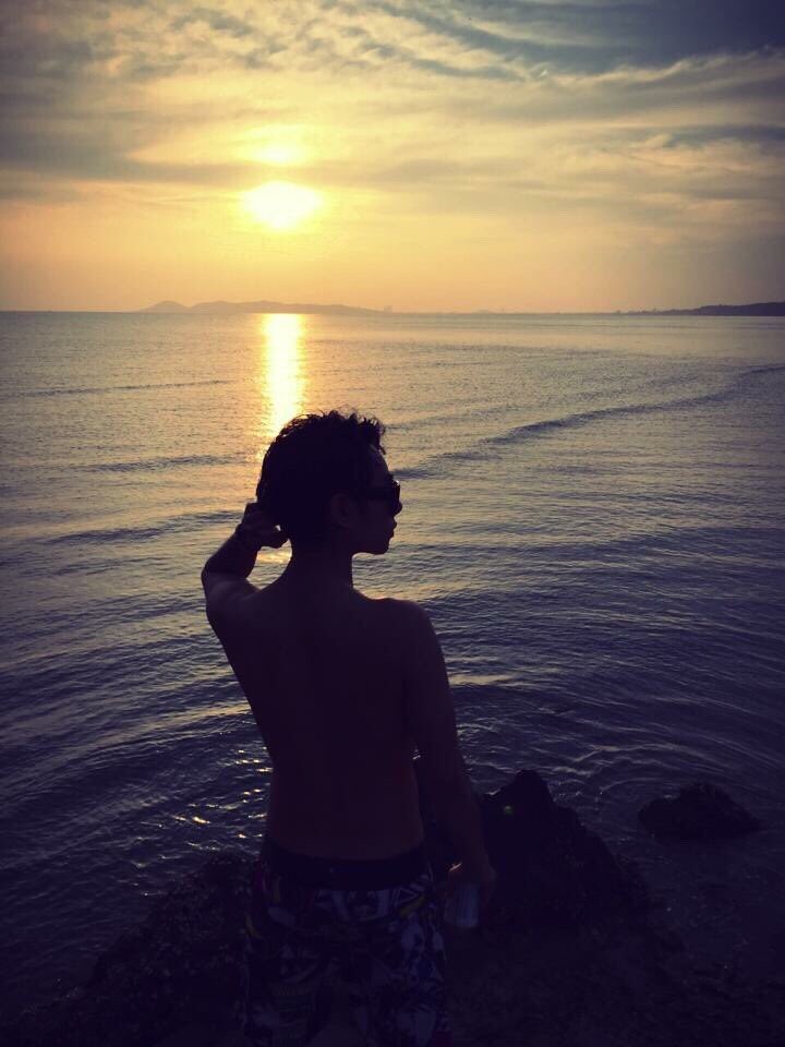 giftziiysara's tweet photo. #เป๊กผลิตโชค
#WelcomeBack
Let's go to the beach.🏝🏖
#BrightWithNature
#เรือน25UpForPalit
#เมียสิงคโปร์
หายไม่สบายแล้วไปทะเลได้ 😊 https://t.co/AZPCDFeFxY