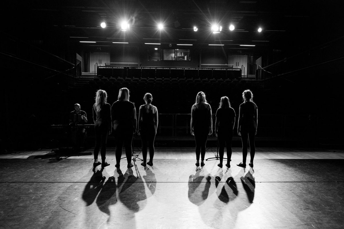 BathAcademyofMT's tweet photo. Kicking off a brand new year tonight with amazing new group of students, followed by masterclass on Thurs from Hamilton star Michael Jibson! https://t.co/yu8PbN3JWa