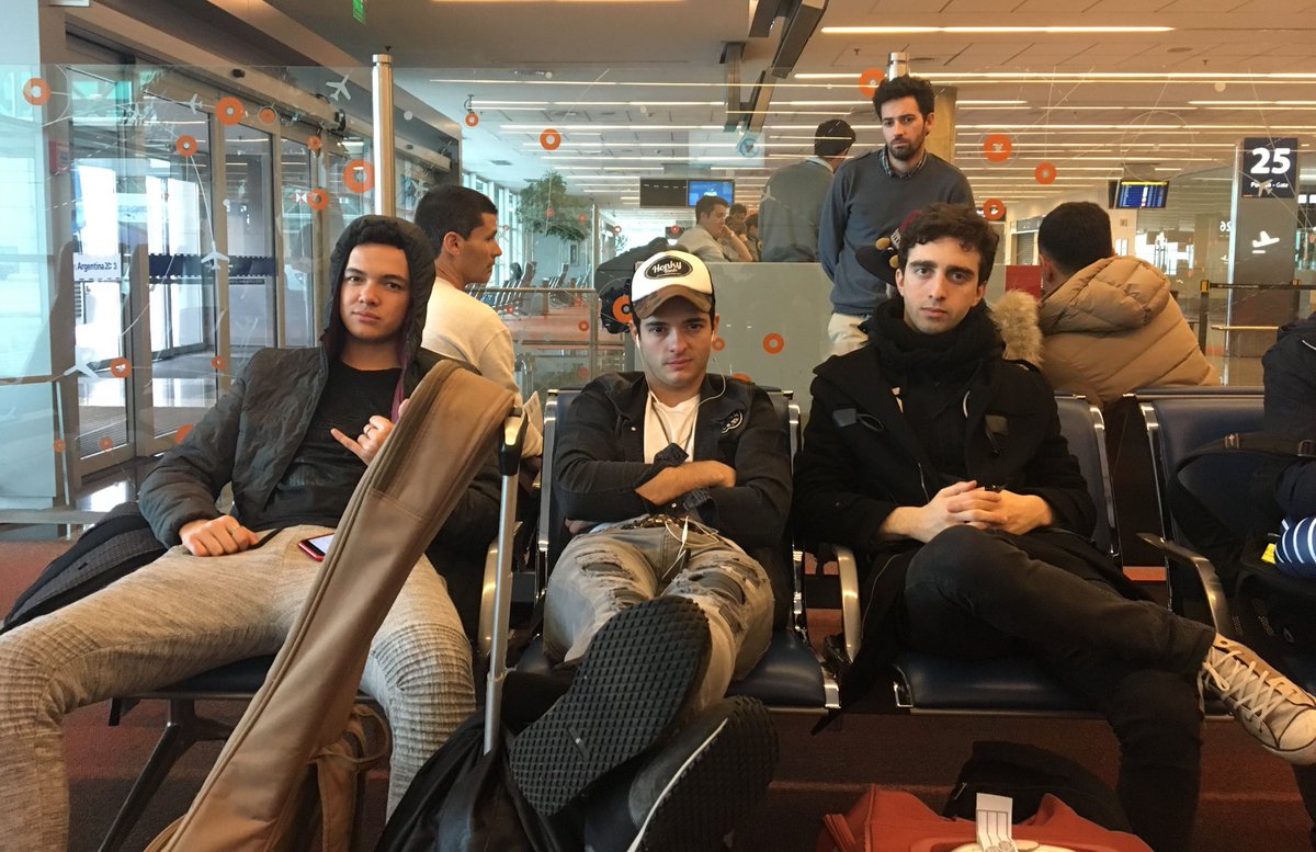 javier_eloy02's tweet photo. Volamos ✈️ https://t.co/9YhGOLcvvG