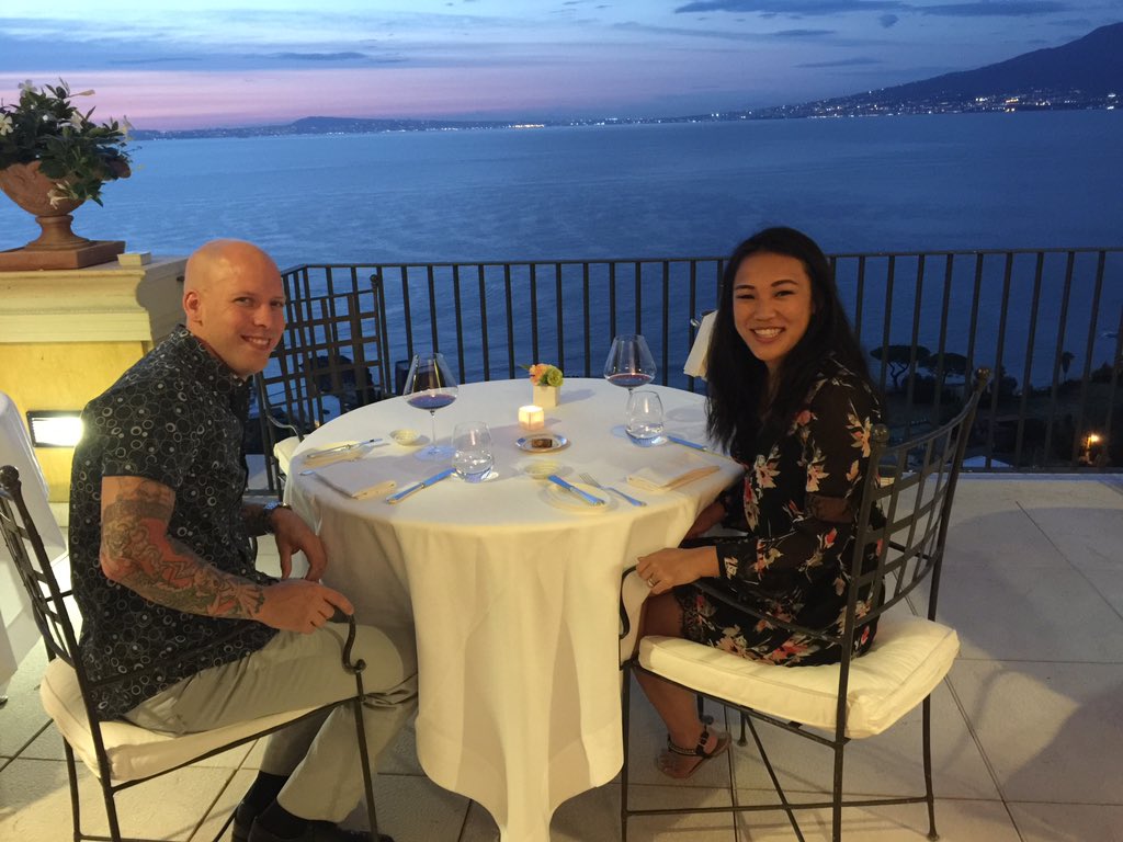 Erratic_MindSet's tweet photo. Nothing like an 8 course meal with prosecco, 2001 vintage Barolo, madeira and finish with a late harvest Wine with a killer view! https://t.co/sltF6Za4vo