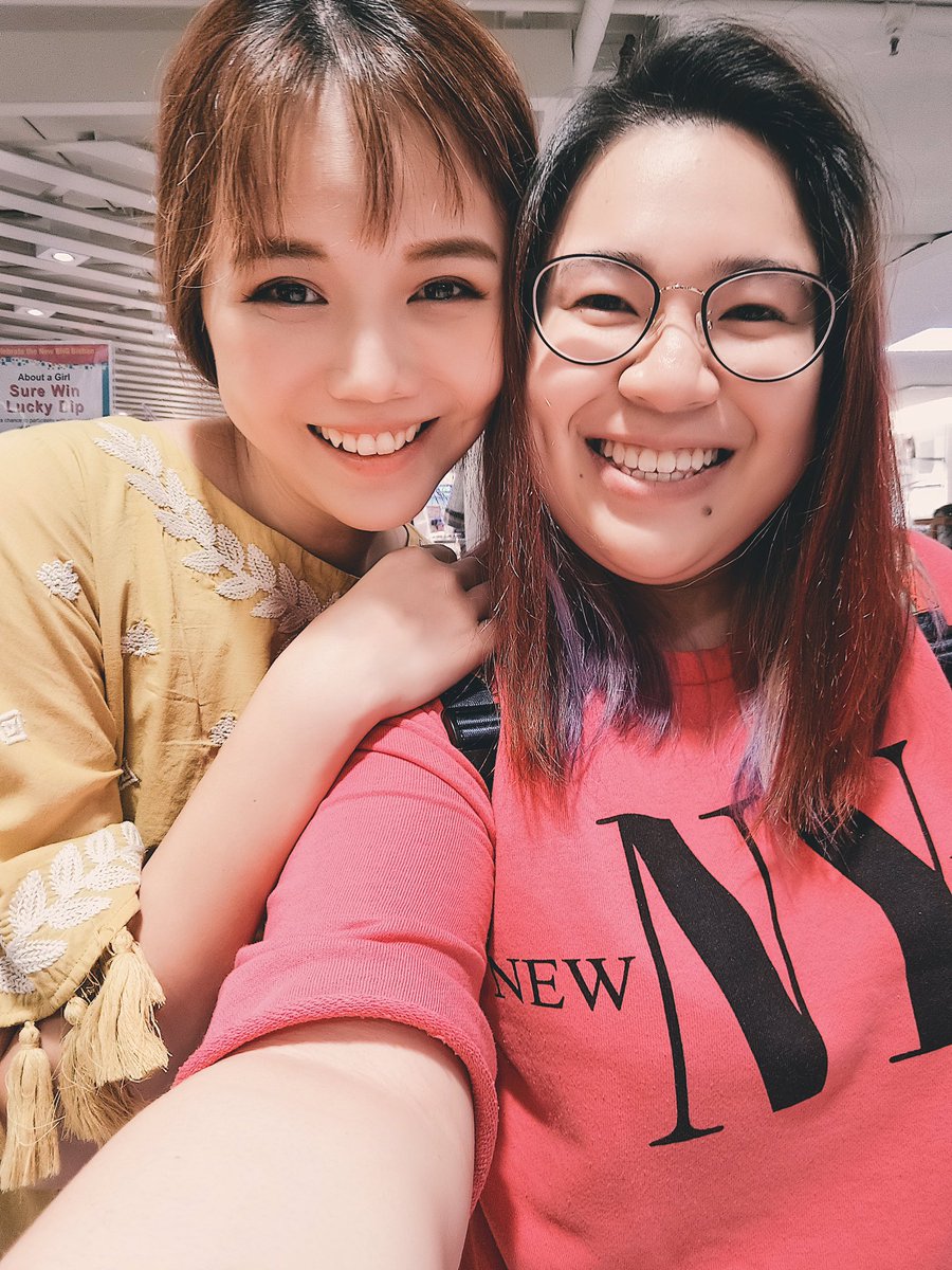 imcybilwong's tweet photo. When you really care for someone, their happiness matters more than yours! ❤️ @bongqiuqiu It's been sometime, thank you 😘 Get well soon! 🙏🏻 https://t.co/yuqgbQwR8A
