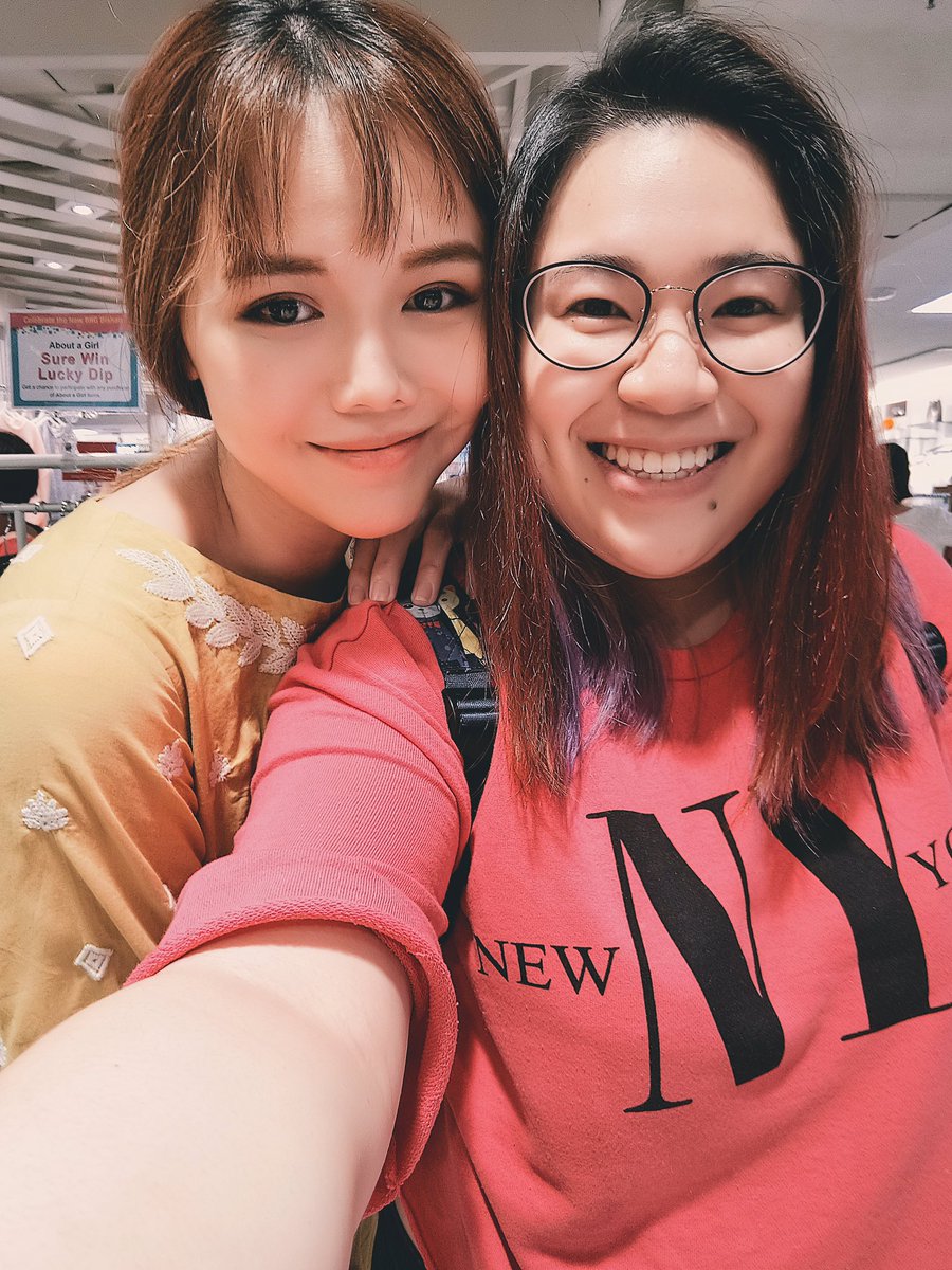 imcybilwong's tweet photo. When you really care for someone, their happiness matters more than yours! ❤️ @bongqiuqiu It's been sometime, thank you 😘 Get well soon! 🙏🏻 https://t.co/yuqgbQwR8A
