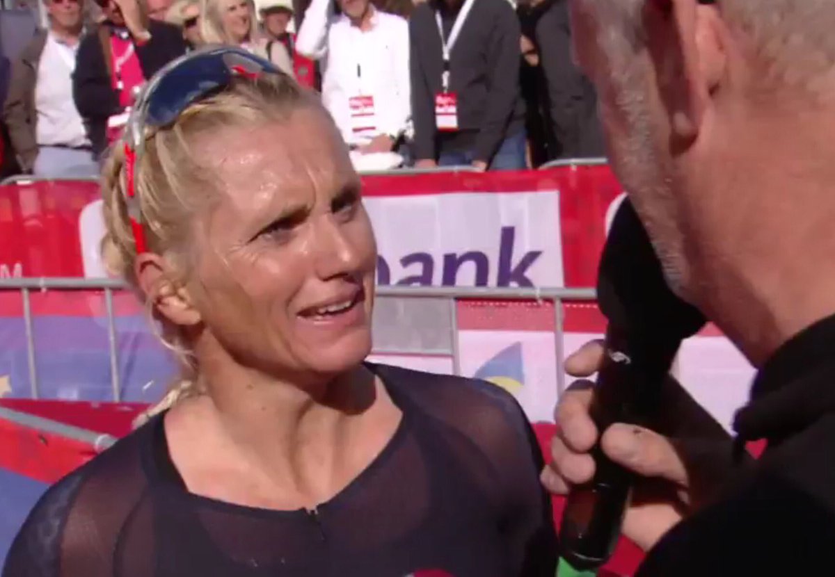 IMTrinews's tweet photo. Yvonne van Vlerken 🇾🇪 8:51:13 wins #challengealmere 2017 #netherlands @yvonnevvlerken #caa2017
🏊🏽57:24 🚴4:44:15 🏃🏽3:05:55 https://t.co/W6Y3LsiLFa