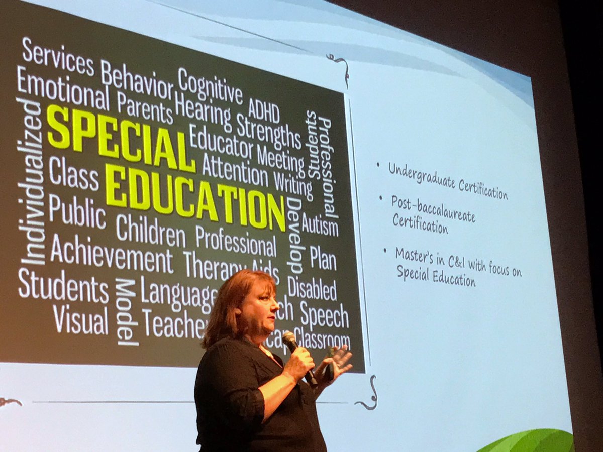 UTAeducation's tweet photo. Introductory remarks by Dr. Teresa Doughty, Dean of the College of Education @ UTA. EdCamp ArlingtonTX #edcamparlingtontx #utacoed #teachUTA https://t.co/Vjab74YPel