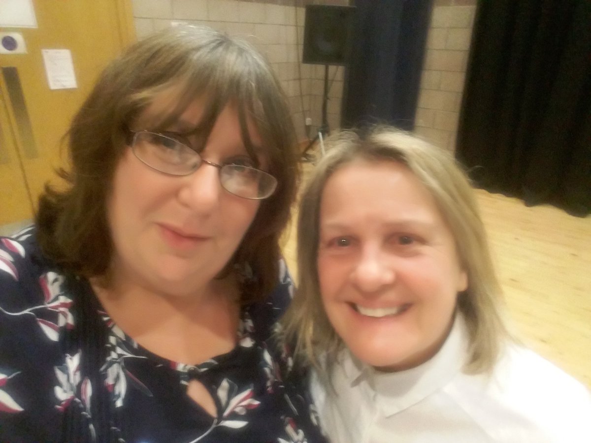 Steering us through the day  @penguinos99 &amp; <a href="/TulbureMairi/">Mairi Tulbure</a> working fantastically so all our voices are heard. #wfinc