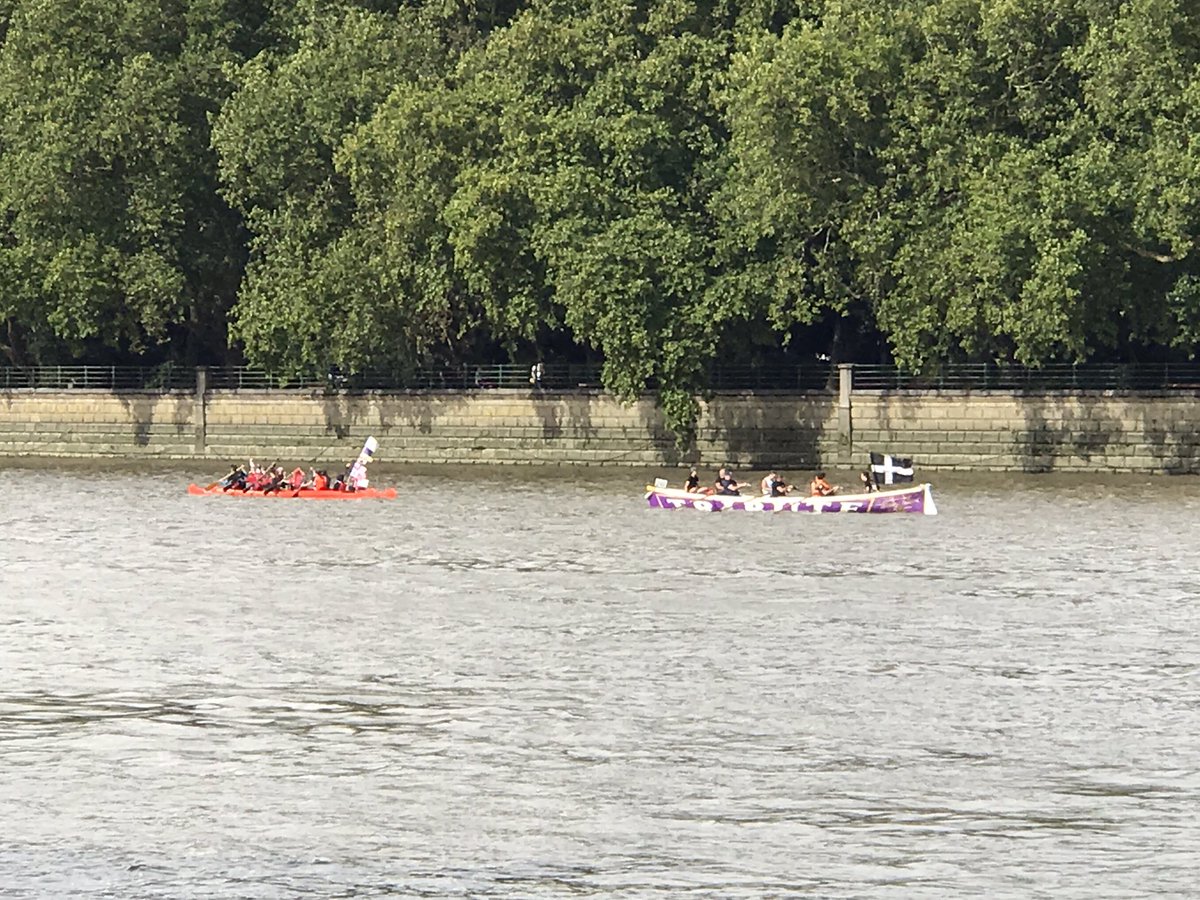 Followed by Tribute in the #LondonGreatRiverRace #gigrowing