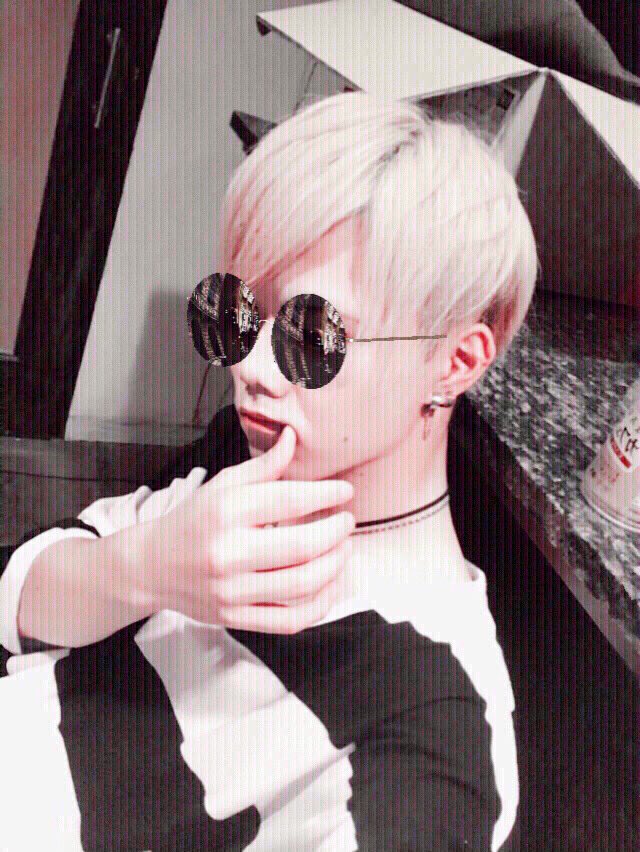 2026__'s tweet photo. 髪も切って心機一転！
今日も１時から営業していきまーす！

楽しんでいきましょー！(*ˊᵕˋ*)੭ ੈ https://t.co/M9Wd1BFrux