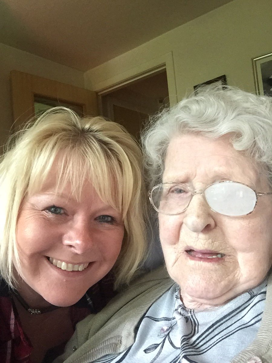 jacnjimms's tweet photo. Quality time with mum today! #stories #reminisce #icedgingerbread #dancing #childhoodreflections #gettingmyorders #drenchedlook https://t.co/hangzyuhIa