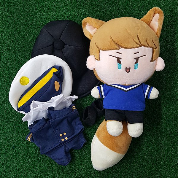 joliellante's tweet photo. [ シャニマルズに関して ]
先日、事務所より離れた旧倉庫の一斉整理をした際、長期に亘ってお客様のお荷物を保管している保管箱よりこれまで重複して保管していたものがあり、予備が発生しました。近日2号店にて再販致す予定です。今後の公示をご確認くださいませ。 https://t.co/bjx3ASQRqB