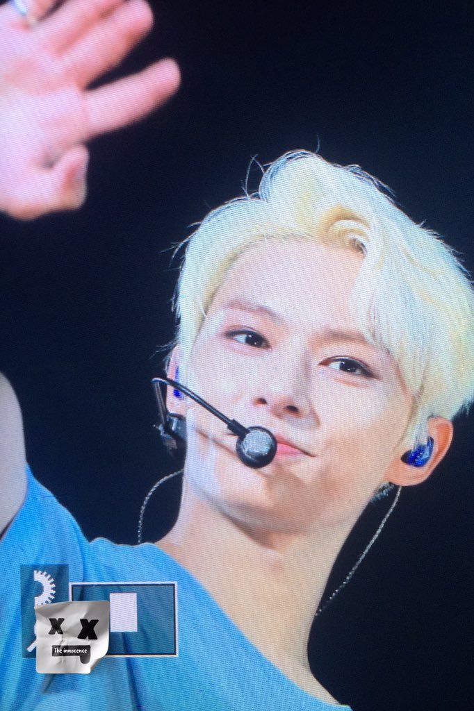 theinnocence_J's tweet photo. 170909 DE in KUALA LUMPUR #세븐틴 #SEVENTEEN #준 #문준휘 #JUN #文俊辉 안녕안녕😌 @pledis_17 오늘도 준휘 젤 좋아해!!!!! https://t.co/JHZTvK6Fsm