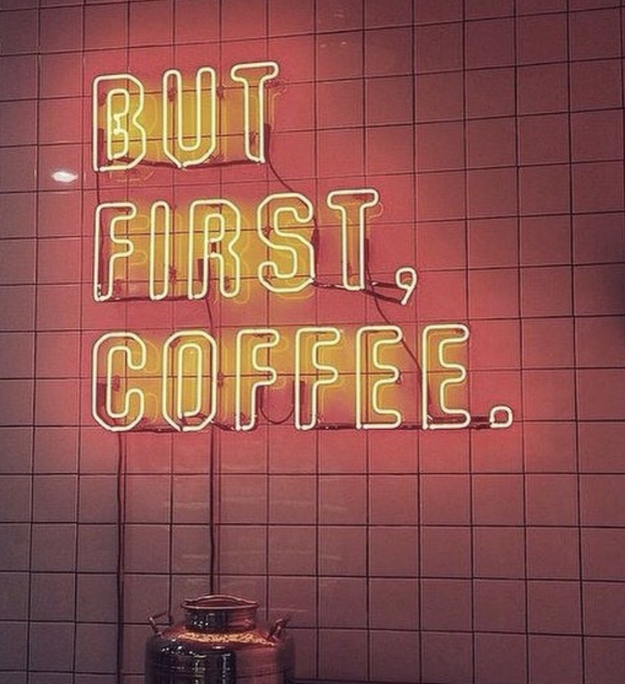 FreePeople's tweet photo. 😴 https://t.co/zx6PlTZsGR https://t.co/utK6Uz8b77